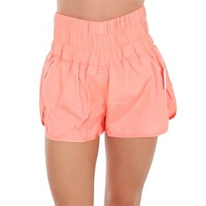 size S The Way Home shorts *papaya*